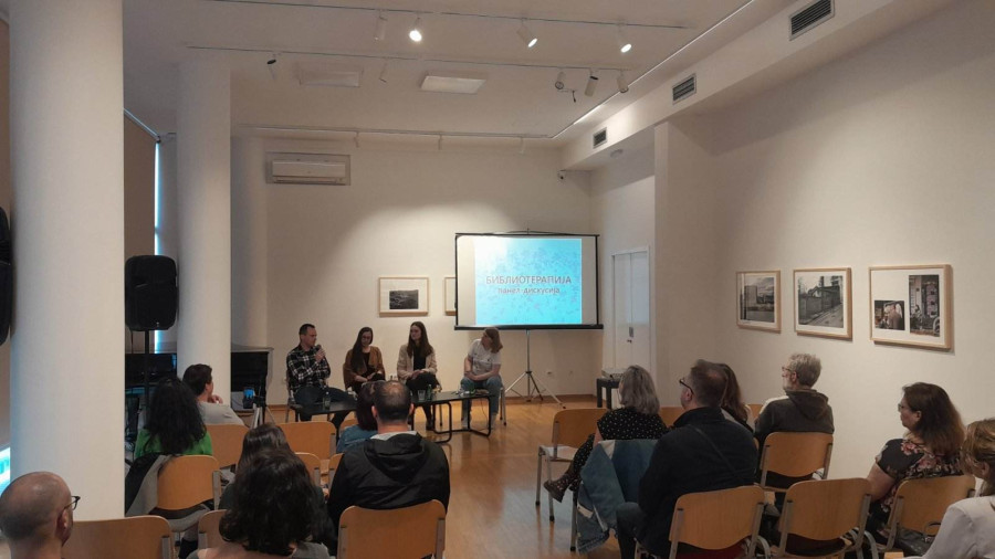 Panel-diskusija o biblioterapiji u Kulturnom centru Beograda